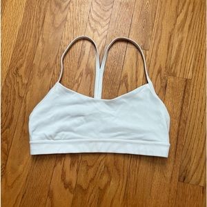 Lululemon Flow Y Nulu Bra